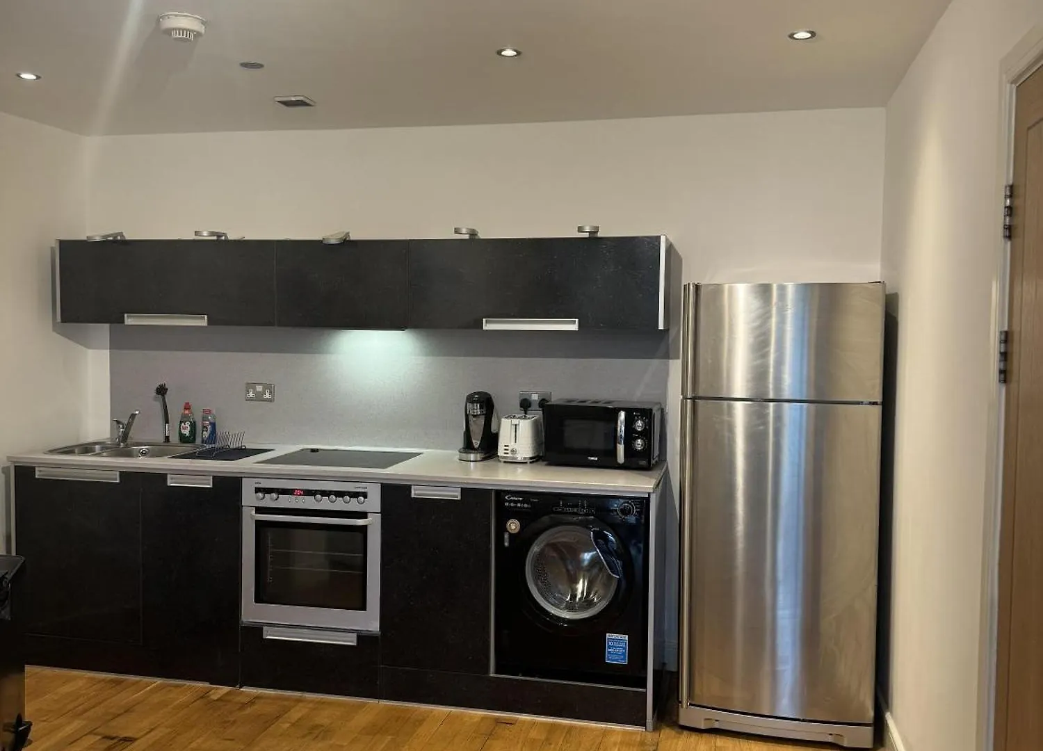 Bute Terrace Apartment - Cardiff City Center
